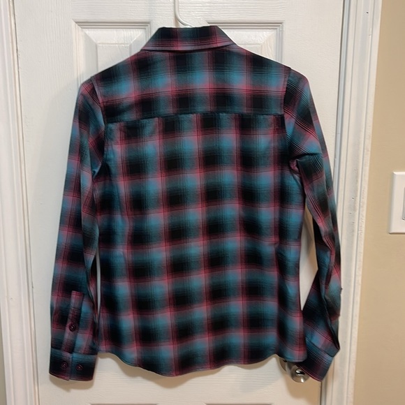 Women’s Dixxon Shreddy Flannel - Picture 2 of 5